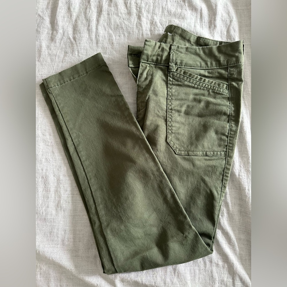 NWOT straight olive green pixie pants